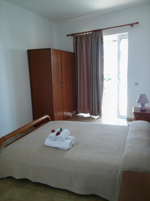 Maria Studios And Apartments شاراكي المظهر الخارجي الصورة