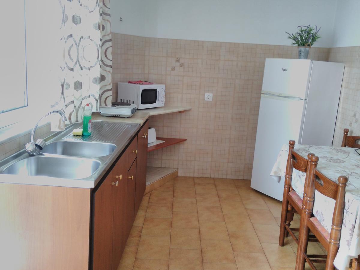 Maria Studios And Apartments شاراكي المظهر الخارجي الصورة